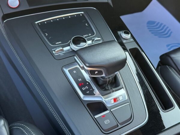 AUDI SQ5 TDI V6 QUATTRO / FULL OPTIONS / CUIR / 1ERE MAIN - Image 21