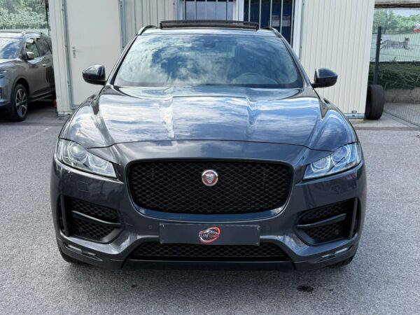 Jaguar F-Pace 2.0 D AWD R-Sport / PACK SPORT / PANO / CUIR / LED - Image 2