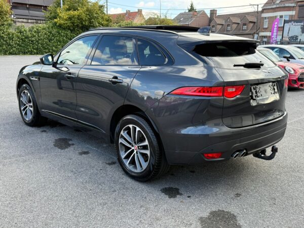 Jaguar F-Pace 2.0 D AWD R-Sport / PACK SPORT / PANO / CUIR / LED - Image 7