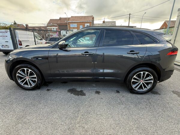Jaguar F-Pace 2.0 D AWD R-Sport / PACK SPORT / PANO / CUIR / LED - Image 8