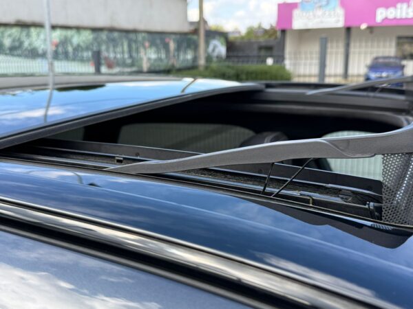 Jaguar F-Pace 2.0 D AWD R-Sport / PACK SPORT / PANO / CUIR / LED - Image 30