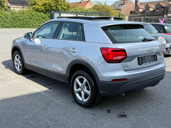 Audi Q2 1.0 TFSI S tronic / TOIT / AUTO / CUIR / LED - Image 7
