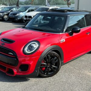 MINI John Cooper Works PERFECT CONDITIONS / CAMERA / CARPLAY / FULL BOOK