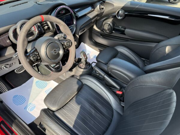 MINI John Cooper Works PERFECT CONDITIONS / CAMERA / CARPLAY / FULL BOOK - Image 9