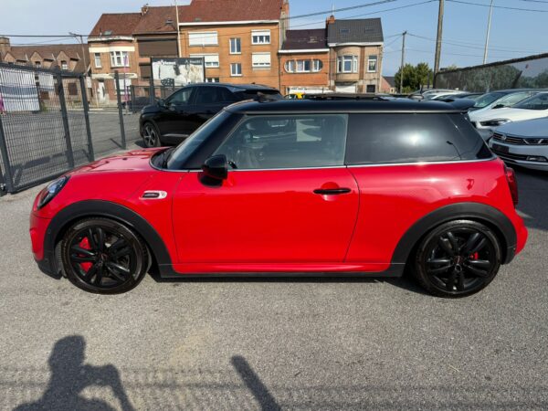 MINI John Cooper Works PERFECT CONDITIONS / CAMERA / CARPLAY / FULL BOOK - Image 8