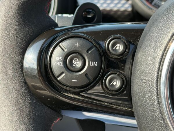 MINI John Cooper Works PERFECT CONDITIONS / CAMERA / CARPLAY / FULL BOOK - Image 12
