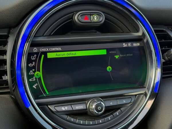 MINI John Cooper Works PERFECT CONDITIONS / CAMERA / CARPLAY / FULL BOOK - Image 18