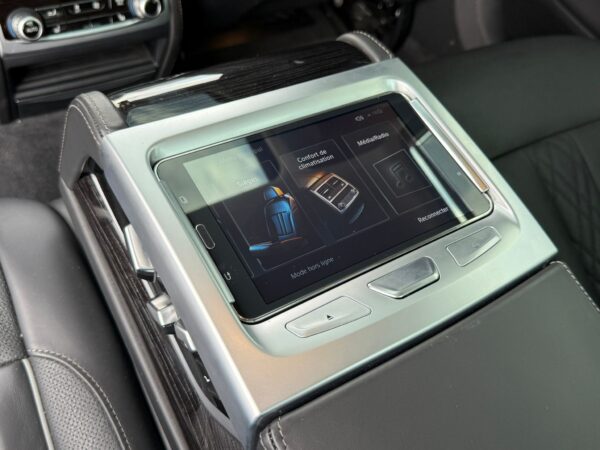 BMW 740 e iPerformance / FULL SERVICE / CUIR / TOIT OUVRANT - Image 28
