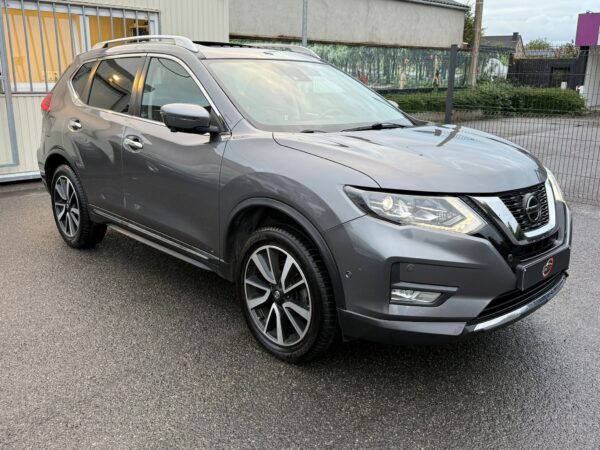 Nissan X-Trail 1.3 DIG-T / FULL OPTIONS / PANO / 360 / BOSE - Image 3