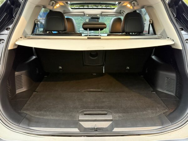 Nissan X-Trail 1.3 DIG-T / FULL OPTIONS / PANO / 360 / BOSE - Image 23