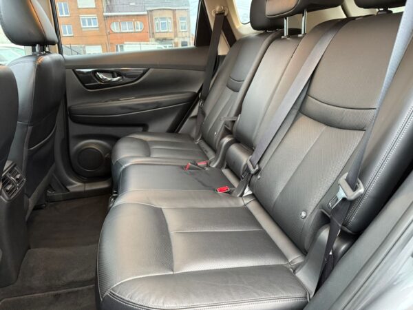 Nissan X-Trail 1.3 DIG-T / FULL OPTIONS / PANO / 360 / BOSE - Image 22