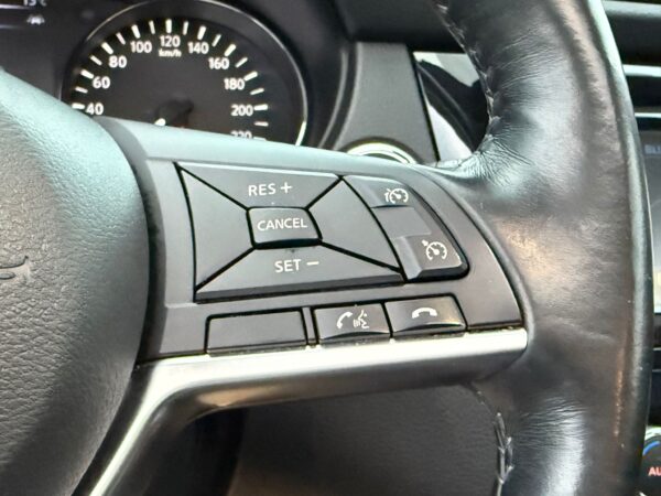 Nissan X-Trail 1.3 DIG-T / FULL OPTIONS / PANO / 360 / BOSE - Image 13