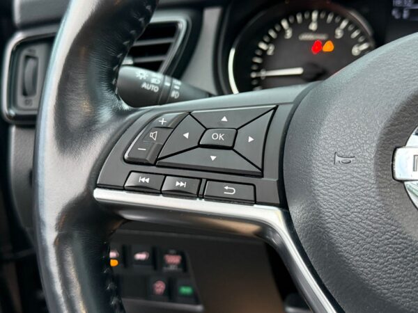 Nissan X-Trail 1.3 DIG-T / FULL OPTIONS / PANO / 360 / BOSE - Image 12