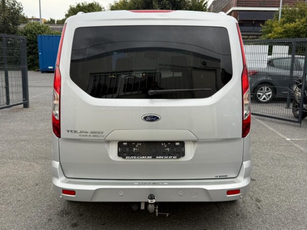 Ford Tourneo Connect 1.5 TDCi PANO / REGU / CLIM / CAMERA - Image 6