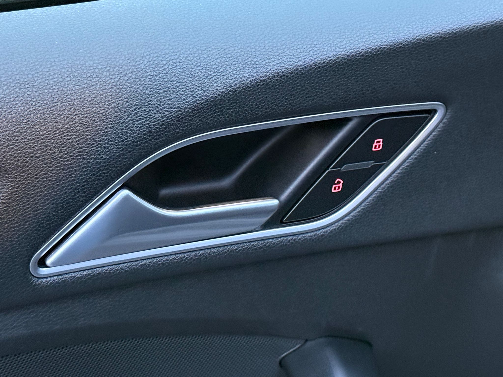 Audi A3 Cabriolet 1.4 TFSI / PDC / XENON / GPS / CUIR - Image 23