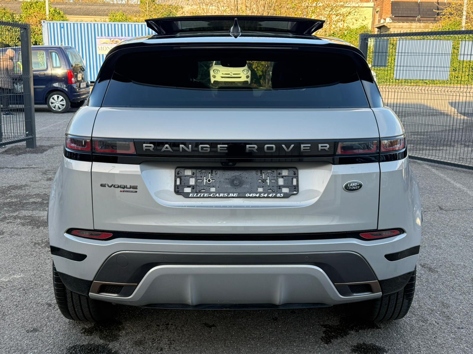 Land Rover Range Rover Evoque 2.0 TD4 4WD R-Dynamic / CUIR / CAMERA / CARPLAY - Image 6