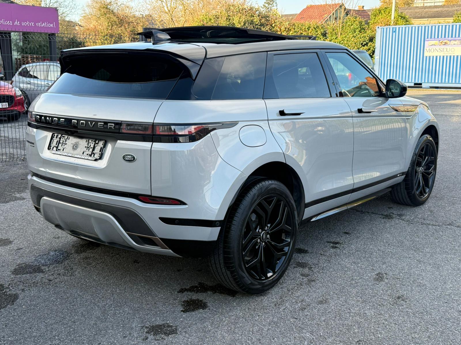 Land Rover Range Rover Evoque 2.0 TD4 4WD R-Dynamic / CUIR / CAMERA / CARPLAY - Image 5