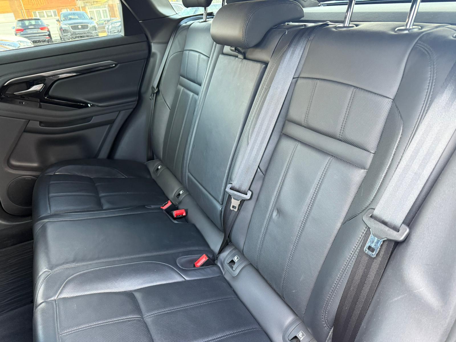 Land Rover Range Rover Evoque 2.0 TD4 4WD R-Dynamic / CUIR / CAMERA / CARPLAY - Image 36
