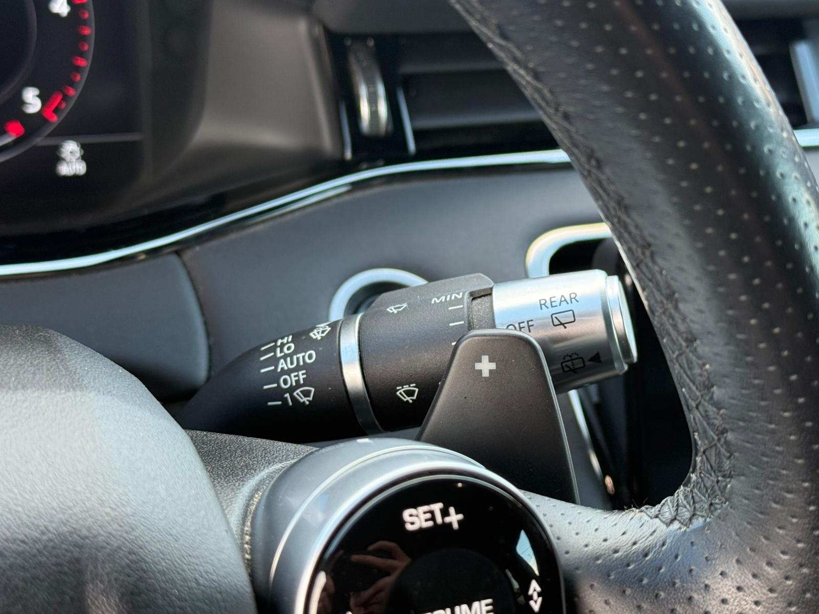 Land Rover Range Rover Evoque 2.0 TD4 4WD R-Dynamic / CUIR / CAMERA / CARPLAY - Image 20