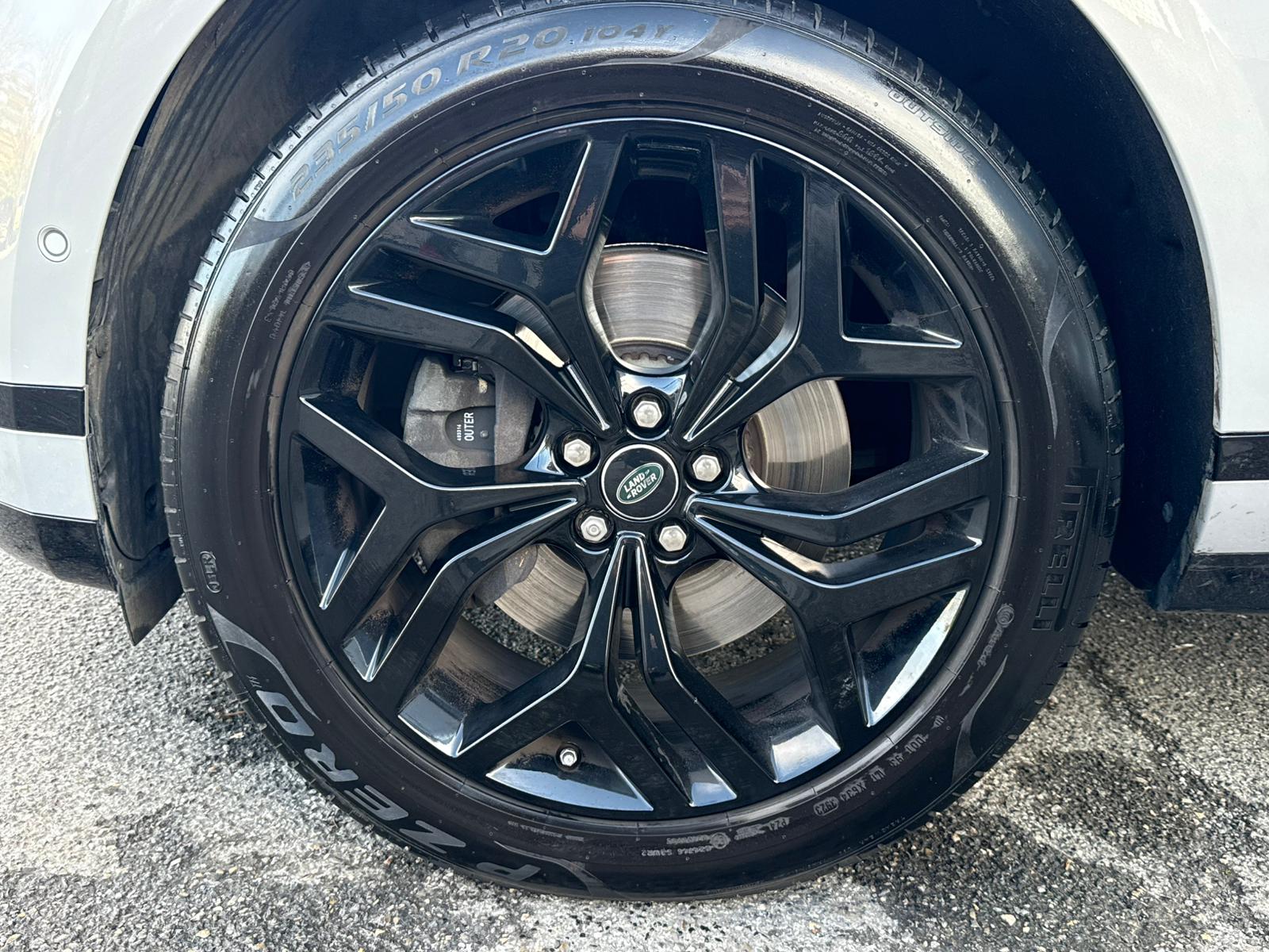 Land Rover Range Rover Evoque 2.0 TD4 4WD R-Dynamic / CUIR / CAMERA / CARPLAY - Image 11